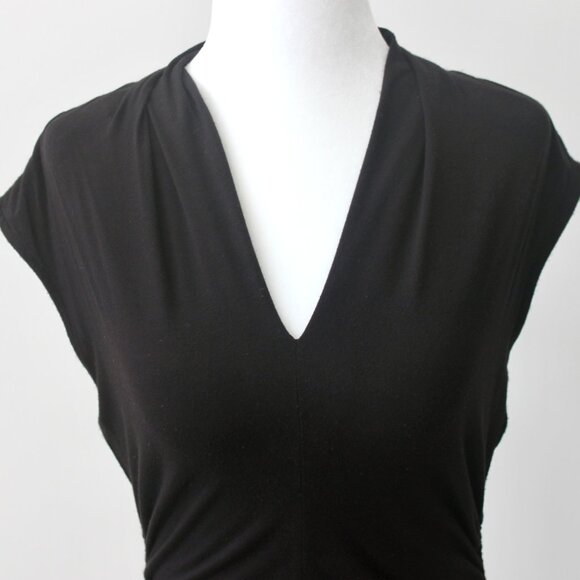 Vince Camuto Black Ruched V-Neck Sleeveless Blouse Top Small - Picture 2 of 5